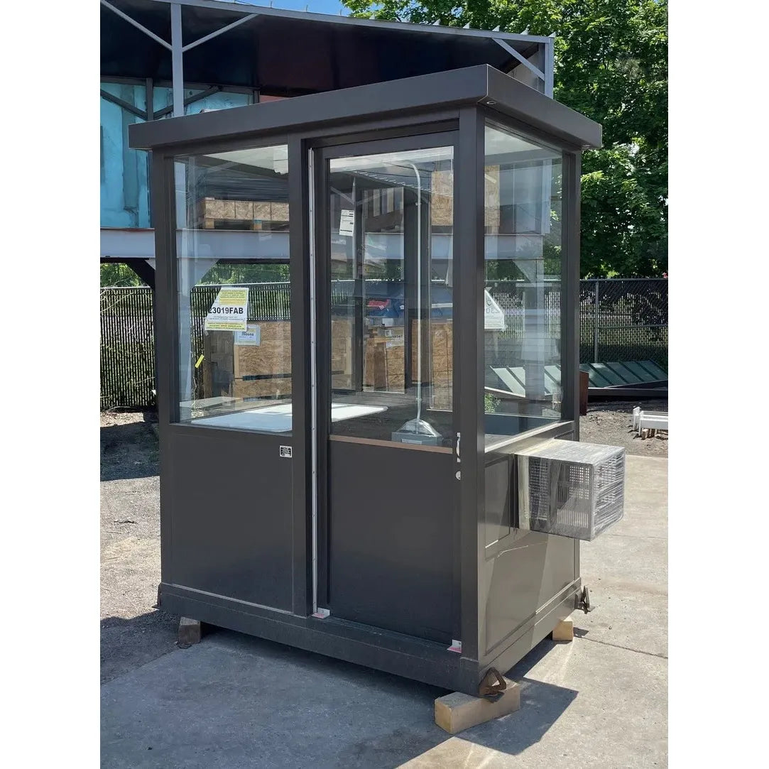 Austin Mohawk 4 x 6 Guard Booth / Parking Booth Bronze With AC