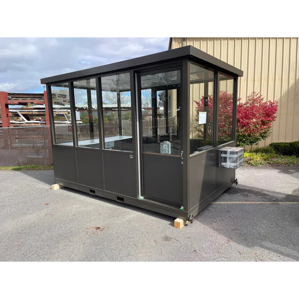 Austin Mohawk 8 x 12 Guard Booth / Parking Booth Bronze With AC