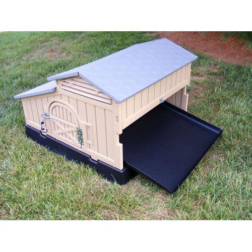 Snap Lock Standard Chicken Coop