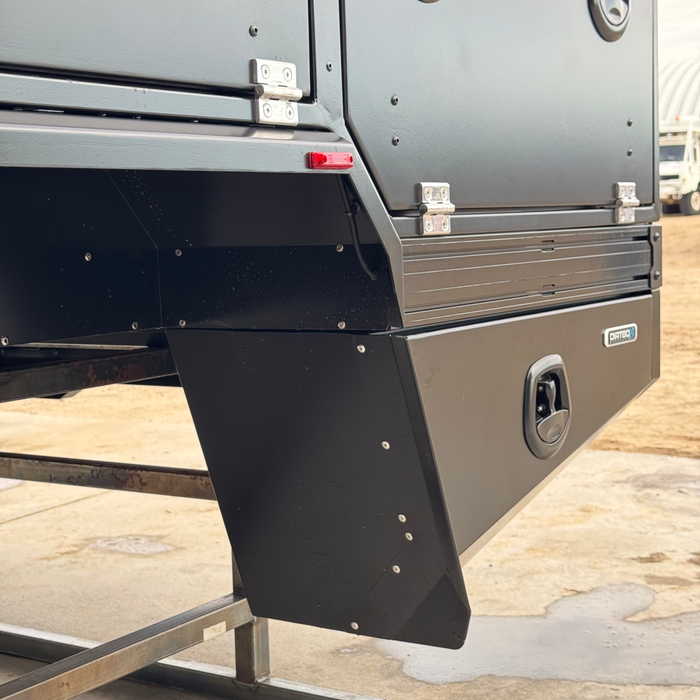 Dirtbox Overland Transformer Drop Center Flatbed