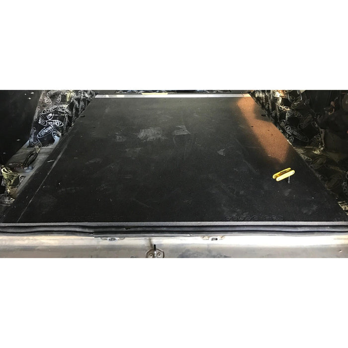 Ford Excursion 2000-2006 1st Gen. - Rear Plate System