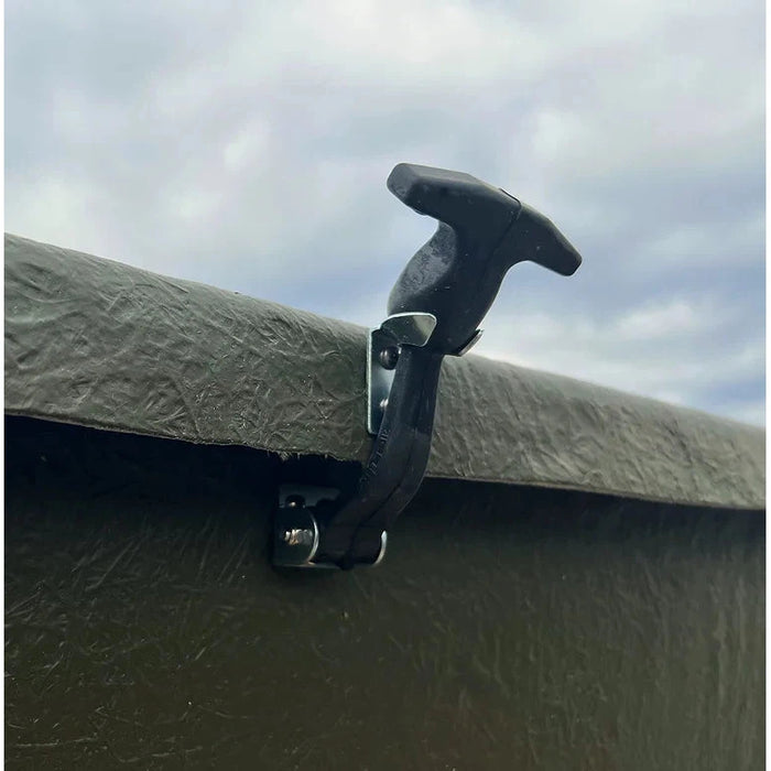 Dillon Manufacturing T-Handle Feeder Latch