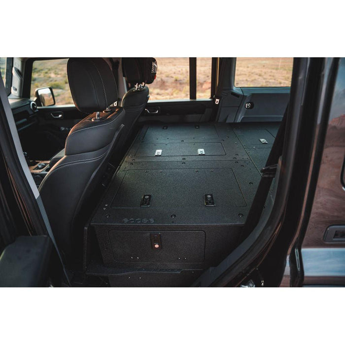 Ineos - Grenadier - 2024-Present - 1st Gen - Explore Series - Stealth Sleep & Chef Package