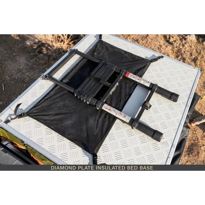 ROAM Adventure Co Vagabond Standard Forest Green/Hyper Orange Rooftop Tent