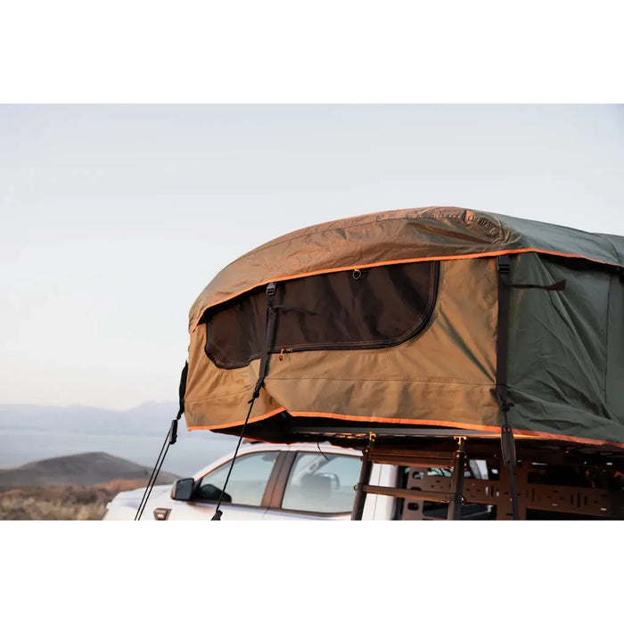 ROAM Adventure Co Vagabond Standard Forest Green/Hyper Orange Rooftop Tent